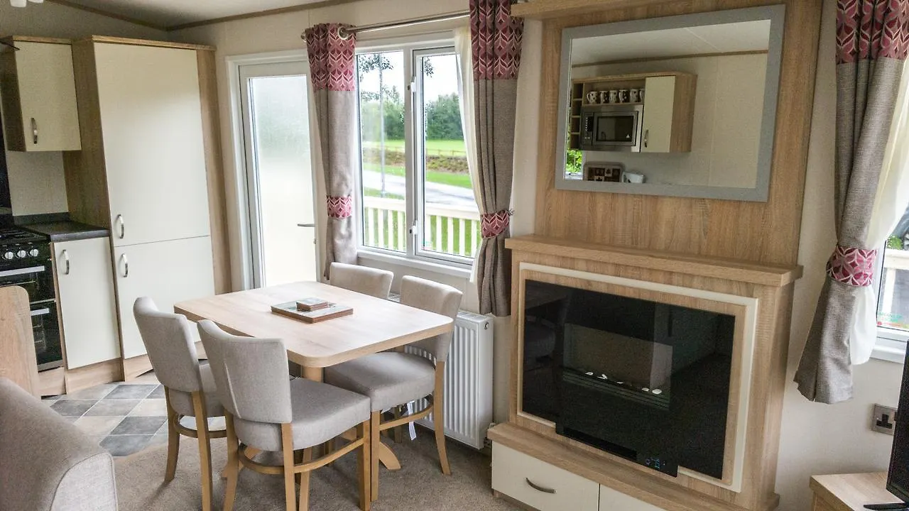 Jasmine Park Hotel Snainton 5*,  United Kingdom